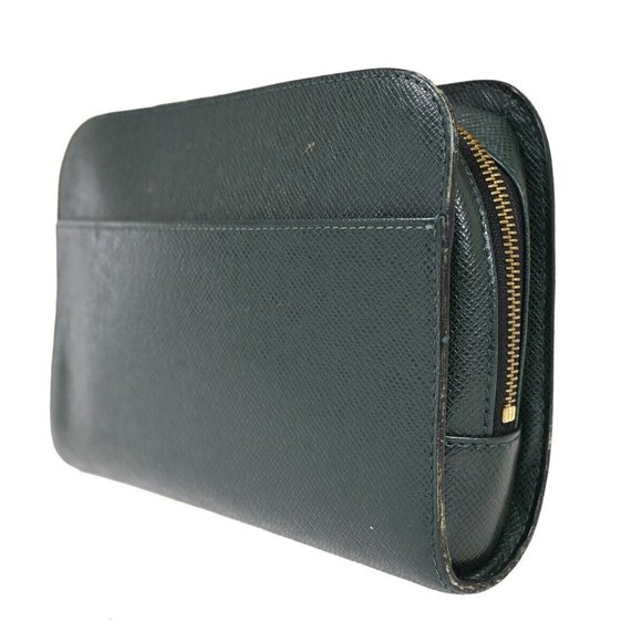 LOUIS VUITTON LV Logo Baikal Clutch Hand Bag Taiga Leather Epicea - Picture 13 of 14